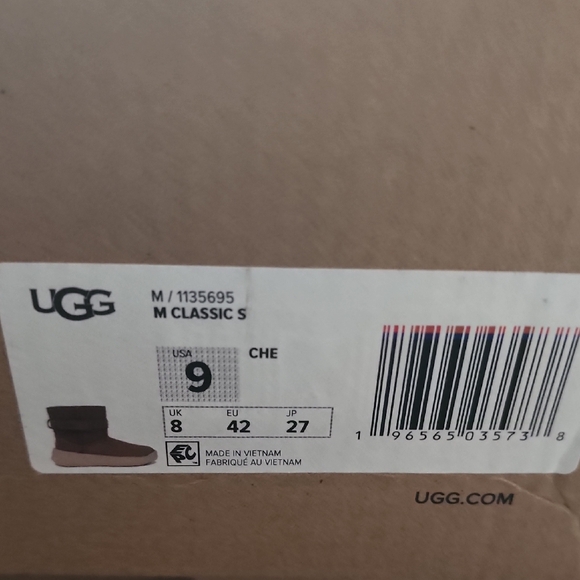 UGG Tan Suede Boots - Picture 10 of 10